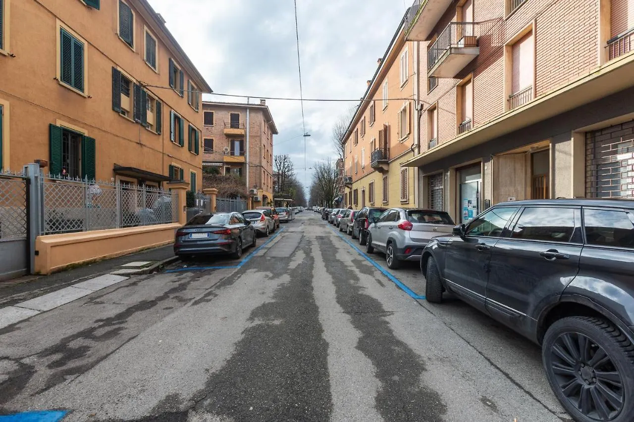 Bolognina Casa Nicolo' Apartment Болонья